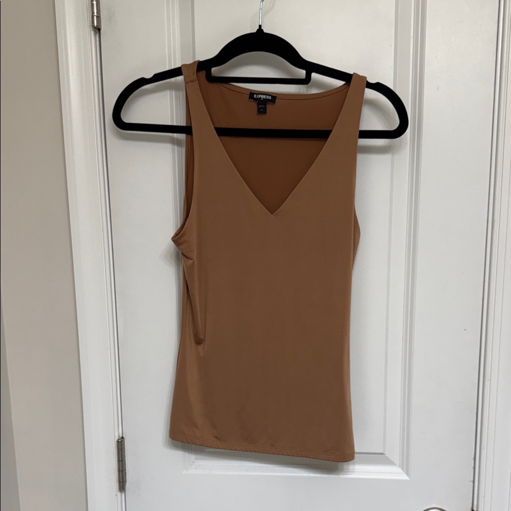 Express Camel V-Neck Tank Top